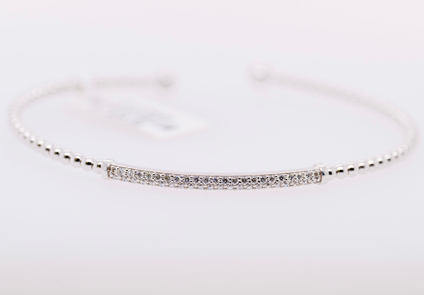 14K White Gold Bujukan Diamond Bar Split Bangle